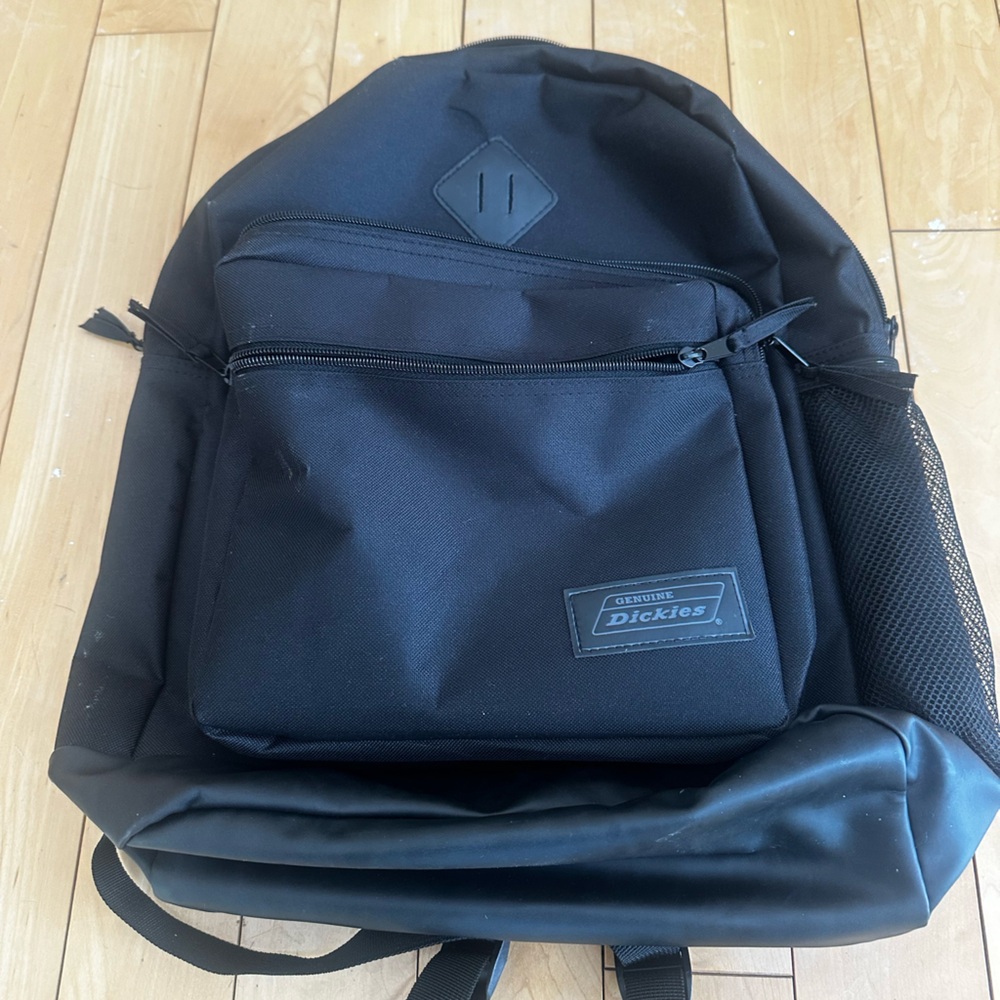 Dickies Classic Black Backpack